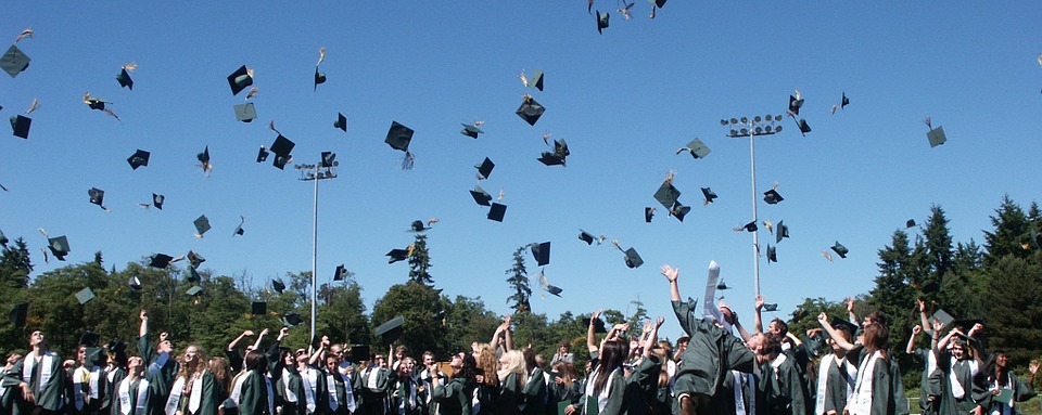 Teen graduates from college before graduating high school